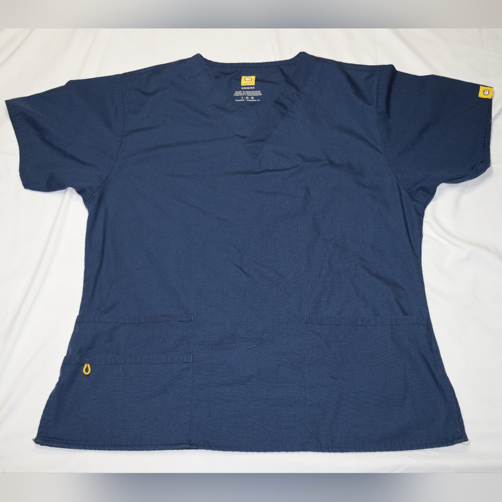 Ladies WonderWink navy scrub top style 6016, Large